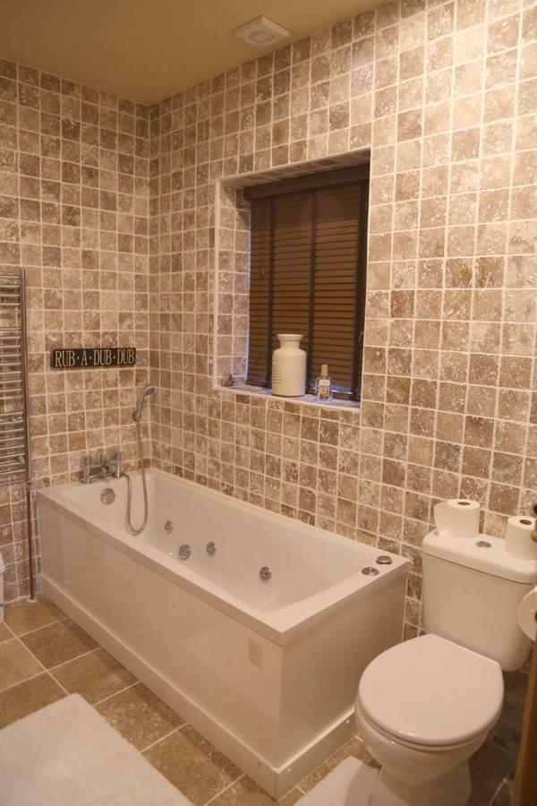 Bumbleberry Cottage Gresford 외부 사진