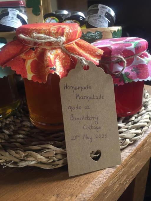 Bumbleberry Cottage Gresford 외부 사진