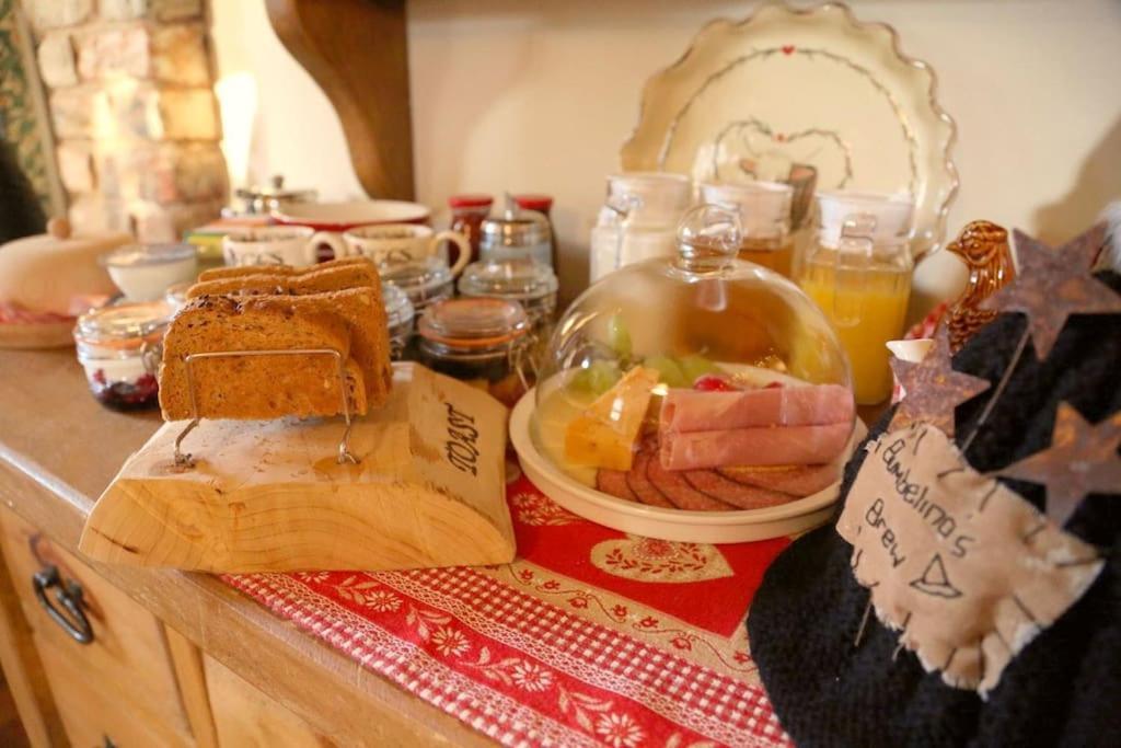 Bumbleberry Cottage Gresford 외부 사진