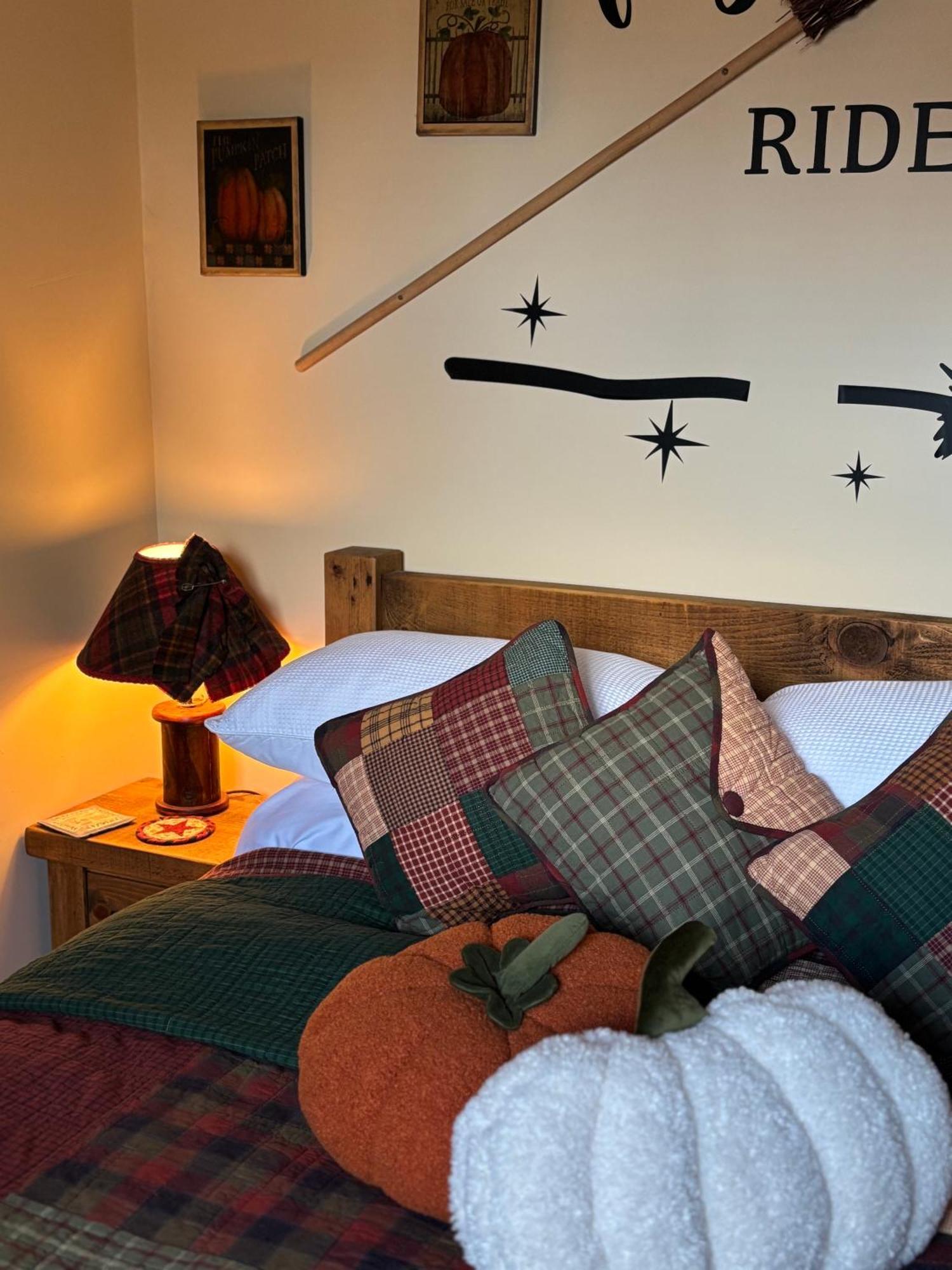 Bumbleberry Cottage Gresford 외부 사진